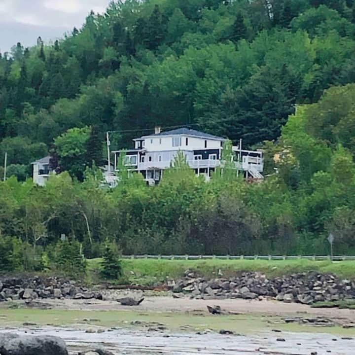 Suite 2 Fleche Du Fjord Vue Saguenay Mont Valin Saint-Fulgence Esterno foto